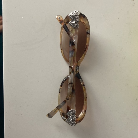 Brighton sunglasses with heart design on arms!! - Picture 3 of 3